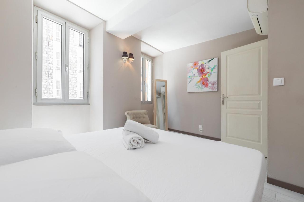 Amazing 3 Bdrs And Garden Place Du Pin Parking ! Nice Exterior photo